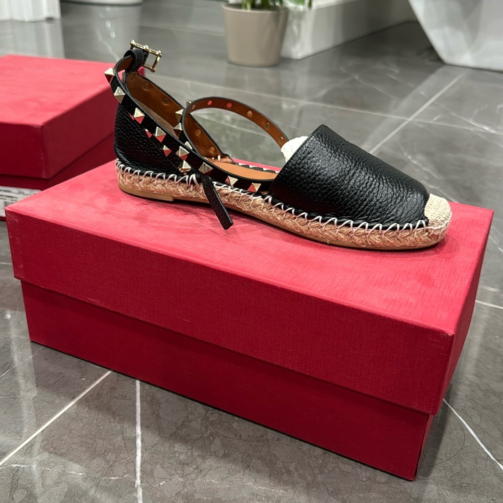 Valentino Rockstud low wedge